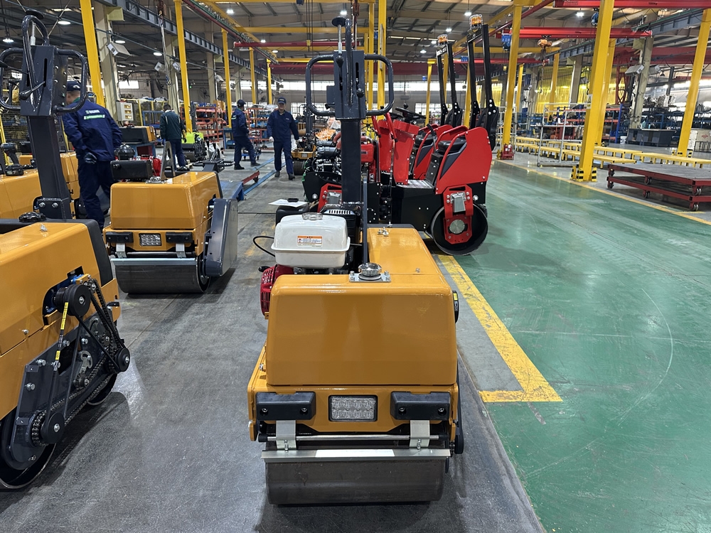 手扶雙鋼輪壓路機BM60